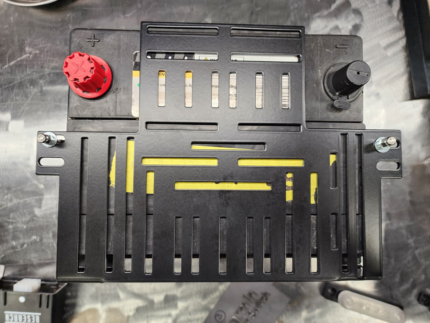 Group 85 Battery Deck