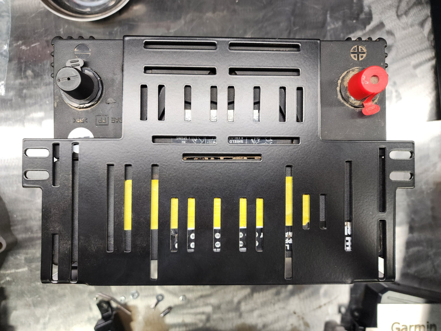 Group 24/24F Battery Deck