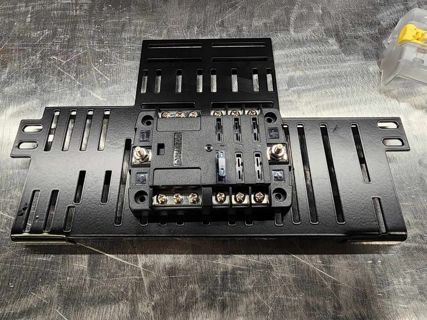 Group 65 Battery Deck